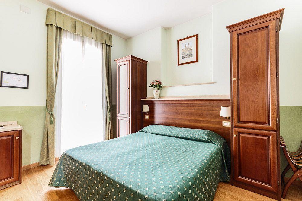 מלון רומא Palazzo Venere מראה חיצוני תמונה